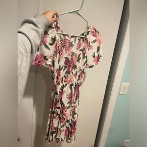 Floral Flowy V Neck Dress